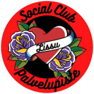 Pyöreä logo, jossa lukee Social Club, Lissu, Palvelupiste. Logon keskellä on sydän ja kaksi ruusua.
